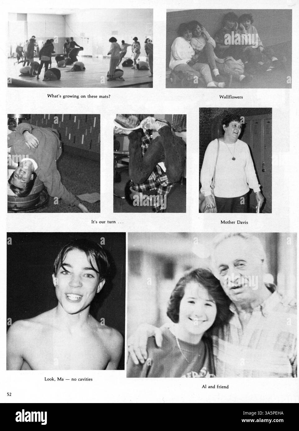 Das Jahrbuch der Hopkins North Junior High 1987 dokumentiert die akademischen, sportlichen und außerschulischen Höhepunkte des Schuljahres 1986-1987. Stockfoto