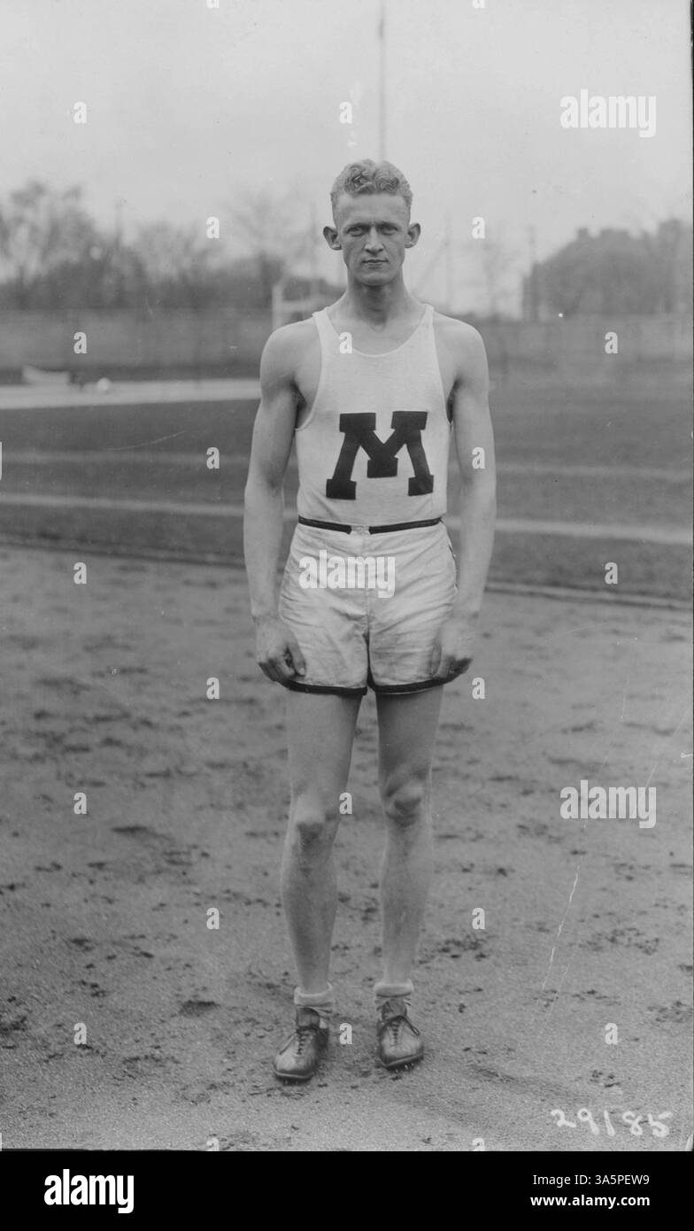 B. F. Johnson, ein Sprintstar, ist Mitglied des Leichtathletik-Teams der University of Minnesota Gophers. Stockfoto