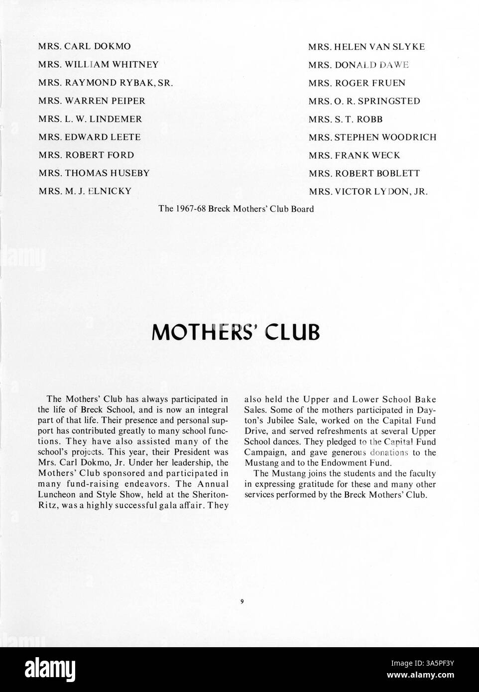 Das Mustang Yearbook 1968 der Breck School bewahrt die Erinnerungen der Schulgemeinde durch Fotografien von Schülern, Lehrkräften, Leichtathletik und bemerkenswerten Ereignissen während des Schuljahres 1967-1968. Stockfoto