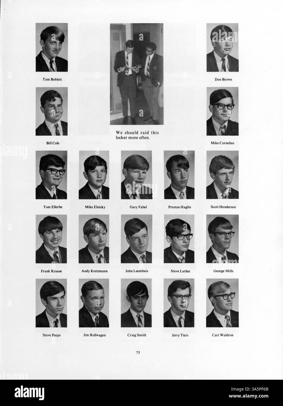 Die Ausgabe 1968 des Mustang Yearbook an der Breck School erfasst die Leistungen der Schüler, Lehrkräfte, Leichtathletik, Vereine und wichtige Ereignisse aus dem Schuljahr 1967-1968. Stockfoto