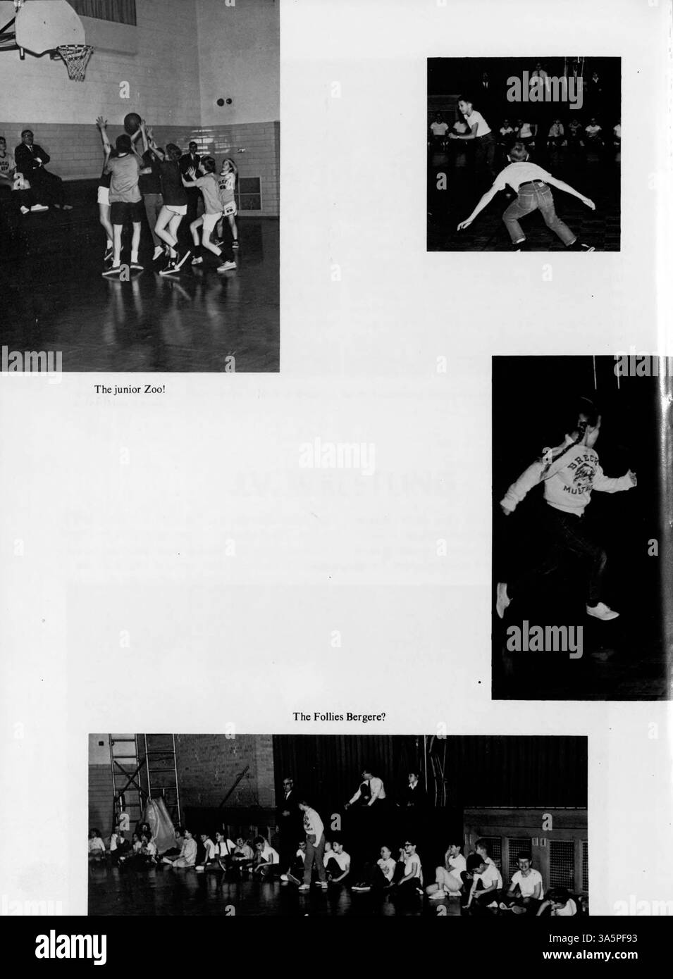 Dieses Mustang Jahrbuch 1968 von der Breck School erfasst die Erfahrungen von Schülern und Lehrkräften und zeigt Leichtathletik, Clubs und Schulveranstaltungen aus dem Jahr 1967-1968. Stockfoto