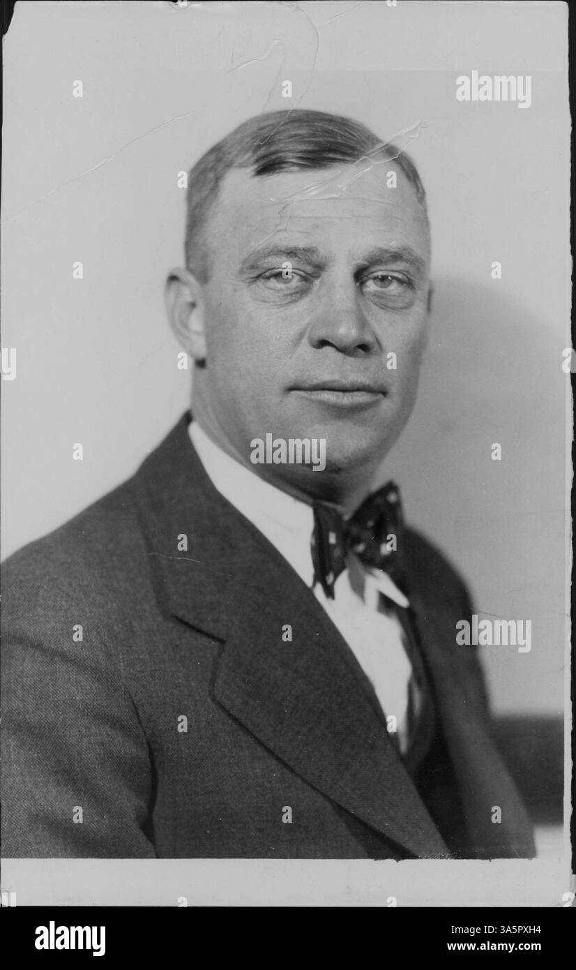 E. W. Johnson wurde in das Amt der Cataract Freimaurerloge gewählt, eine Führungsposition innerhalb der lokalen Freimaurerorganisation. Stockfoto