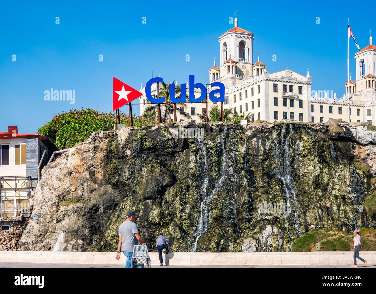 Das historische Hotel Nacional de Cuba liegt auf einem Hügel mit Blick auf den Hafen. Havanna, Kuba. Stockfoto