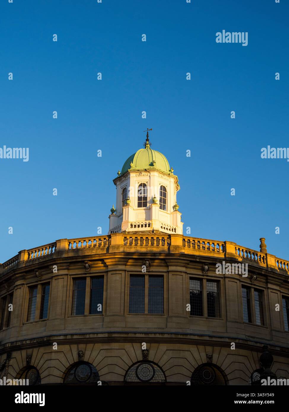 Sonnenuntergang, Sheldonian Theatre, University of Oxford. Oxford, Oxfordshire, England, Großbritannien, GB. Stockfoto