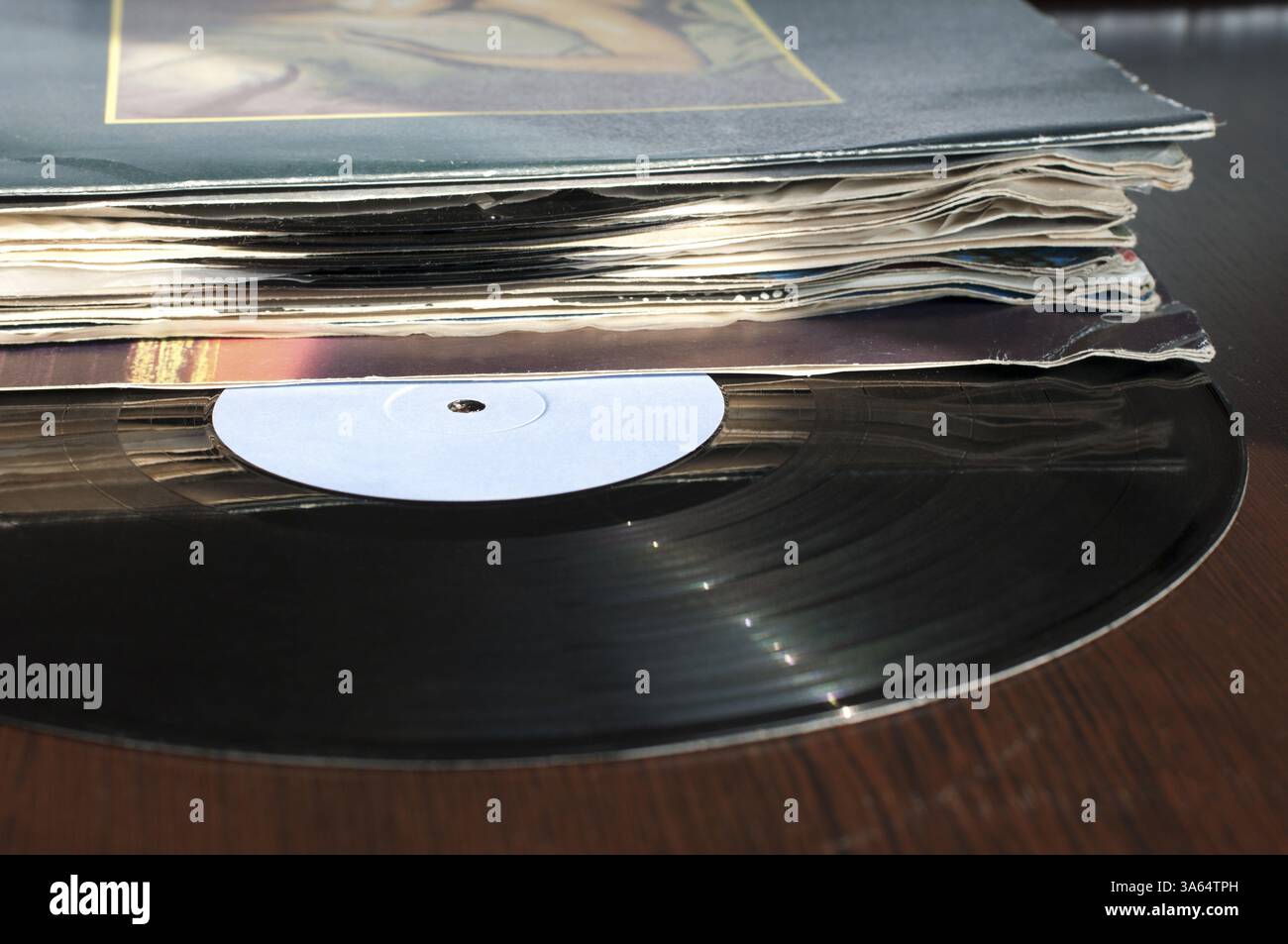 LPs und Abdeckungen. Natürliches Licht Stockfoto