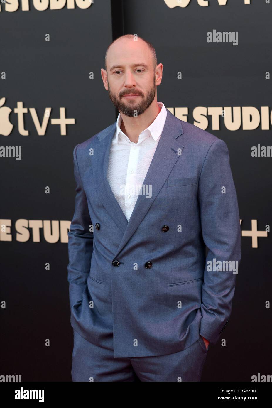 Los Angeles, Usa. März 2025. Evan Goldberg nimmt am Montag, den 24. März 2025, im Academy Museum in Los Angeles an der Premiere der dramatischen Komödie „The Studio“ von Apple TV Teil. Storyline: Folgt einem alten Hollywood-Filmstudio, das versucht, in einer Welt zu überleben, in der es für Kunst und Wirtschaft immer schwieriger wird, zusammenzuleben. Foto: Greg Grudt/UPI Credit: UPI/Alamy Live News Stockfoto