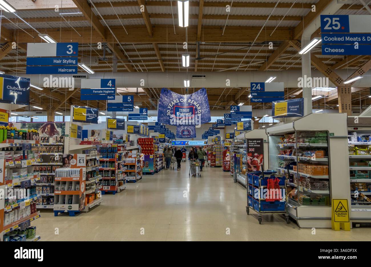 Tesco zusätzliche 30 Jahre Prämien Stockfoto