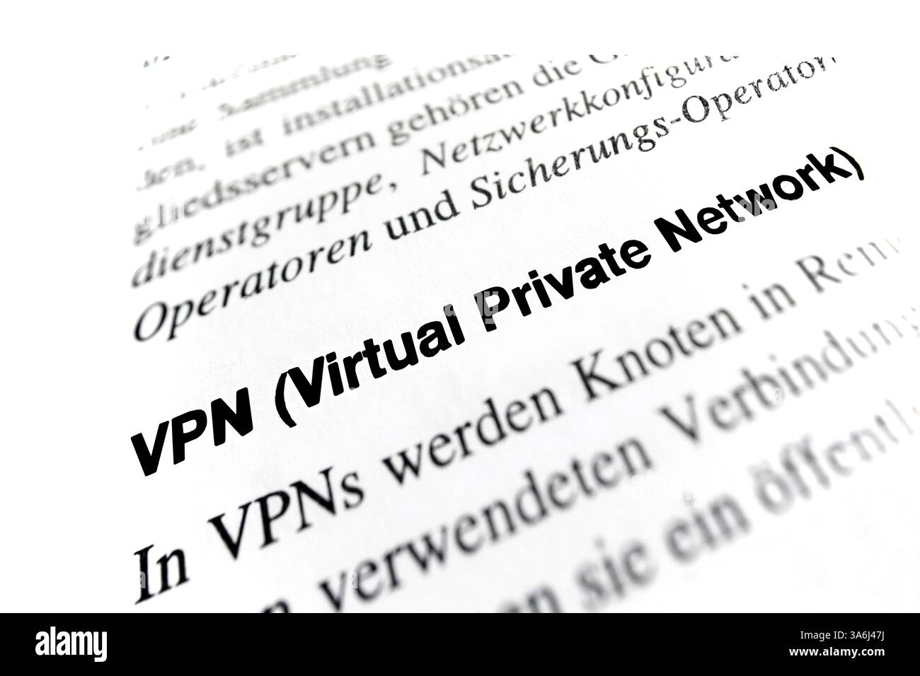 VPN (Virtual Private Network) ist eine Technologie, mit der autorisierte Computer über das Internet auf das private oder lokale Netzwerk zugreifen können Stockfoto