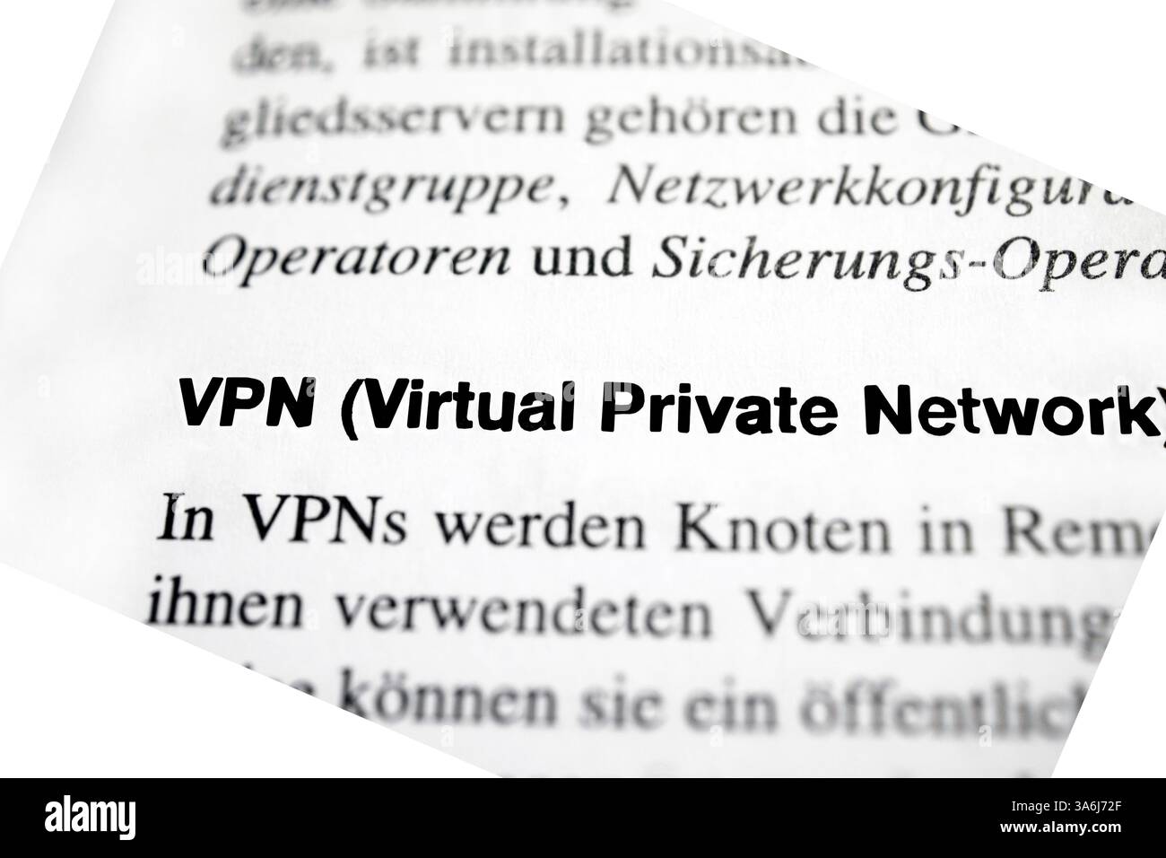 VPN (Virtual Private Network) ist eine Technologie, mit der autorisierte Computer über das Internet auf das private oder lokale Netzwerk zugreifen können Stockfoto