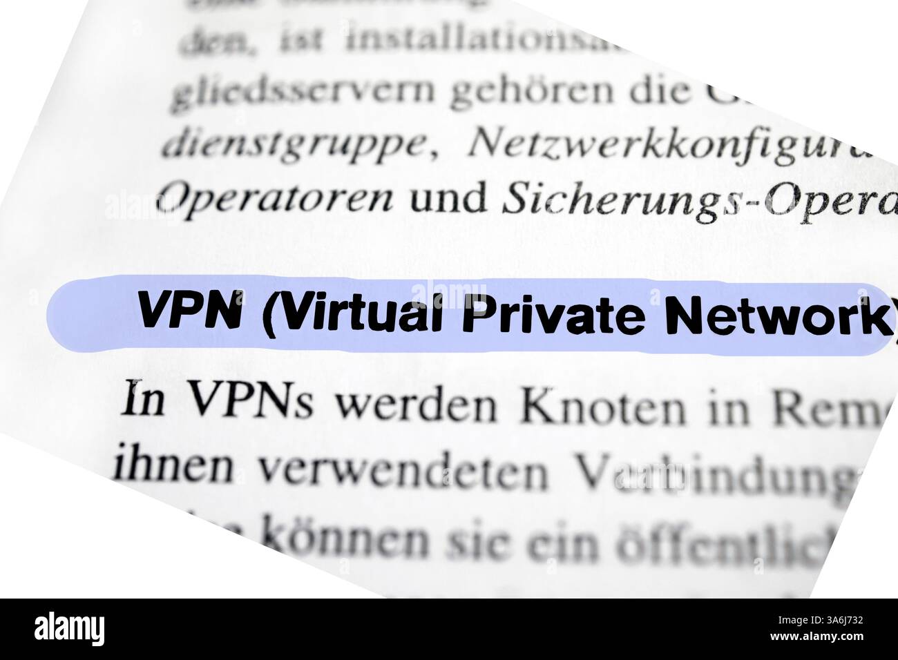 VPN (Virtual Private Network) ist eine Technologie, mit der autorisierte Computer über das Internet auf das private oder lokale Netzwerk zugreifen können Stockfoto