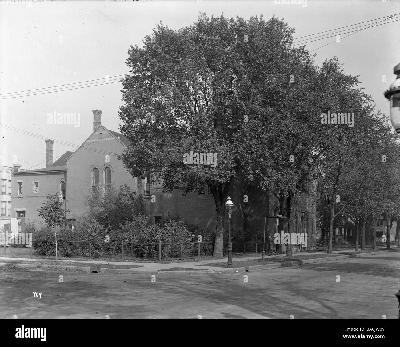 Der Logan School Annex im Hennepin County diente als Erweiterung der Logan School und bot zusätzlichen Platz für Bildungsaktivitäten und die wachsende Zahl von Schülern. Stockfoto