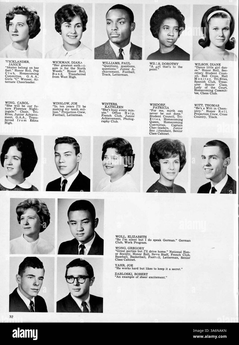 Das Centralian Jahrbuch 1964 dokumentiert die Leistungen der Schüler, die Beiträge der Fakultäten, die Leichtathletik und die Clubs der Central High School. Sie hebt auch die Rolle afroamerikanischer Schüler bei der Gestaltung des Schullebens im Jahr 1963-1964 hervor. Stockfoto