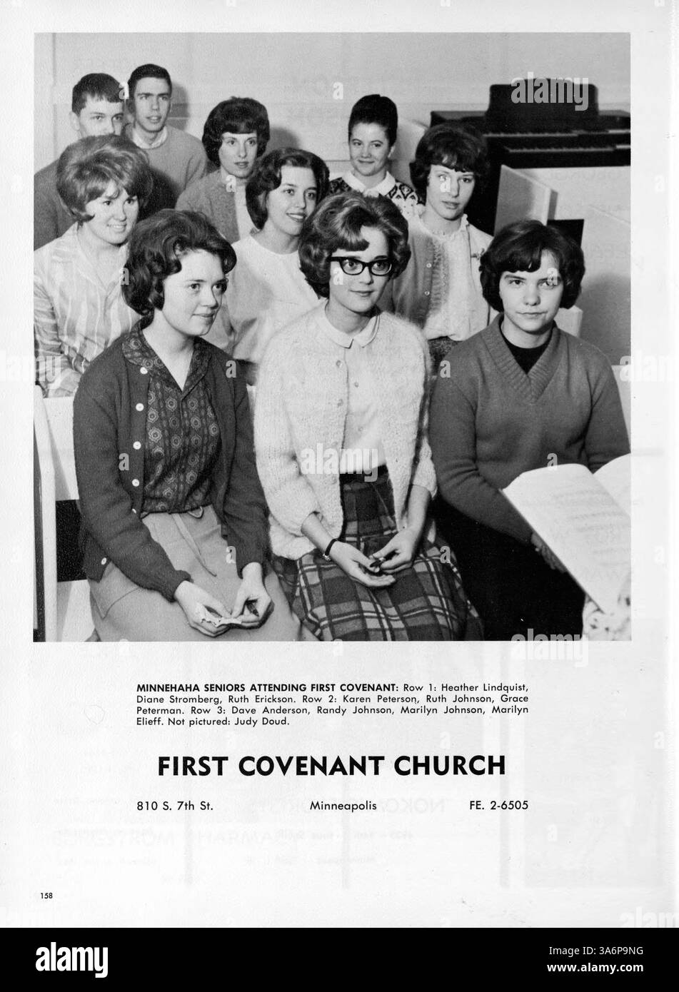 In diesem 1964 Antler Jahrbuch der Minnehaha Academy werden die Aktivitäten von Studenten, Lehrkräften, Leichtathletik und Clubs aus dem Schuljahr 1963-1964 dokumentiert und die Höhepunkte des akademischen Jahres dokumentiert. Stockfoto