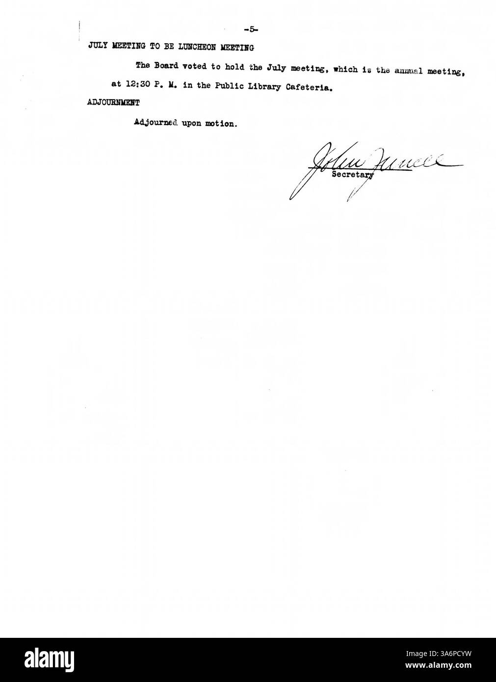 Die Minneapolis Public Library Board Meetings von 1932 zeigen Diskussionen über Bibliotheksdienste, Gemeindekontakte und Steuerstrategien während der Großen Depression. Stockfoto