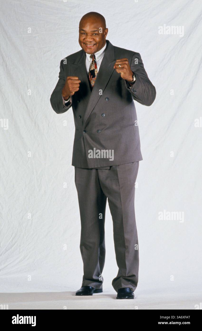 06. Juni 1996; Austin, TX, USA; (DATEI FOTO) GEORGE EDWARD FOREMAN ...