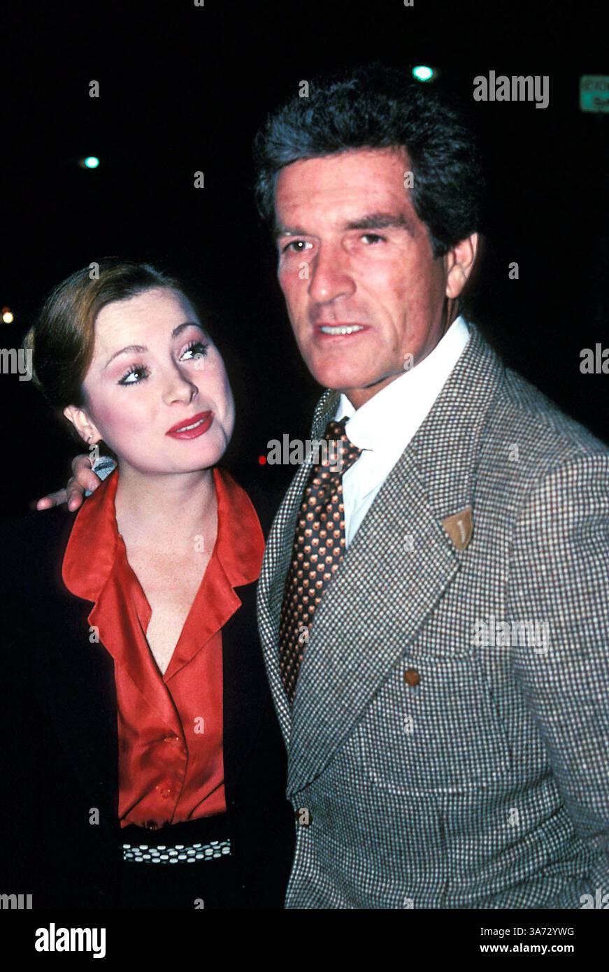 21. JULI 2005 - 12.-1979. HUGH O'BRIAN UND ROSE MARY WALTERS. MICHELSON- 1979(Bild: © Globe Photos/ZUMAPRESS.com) Stockfoto