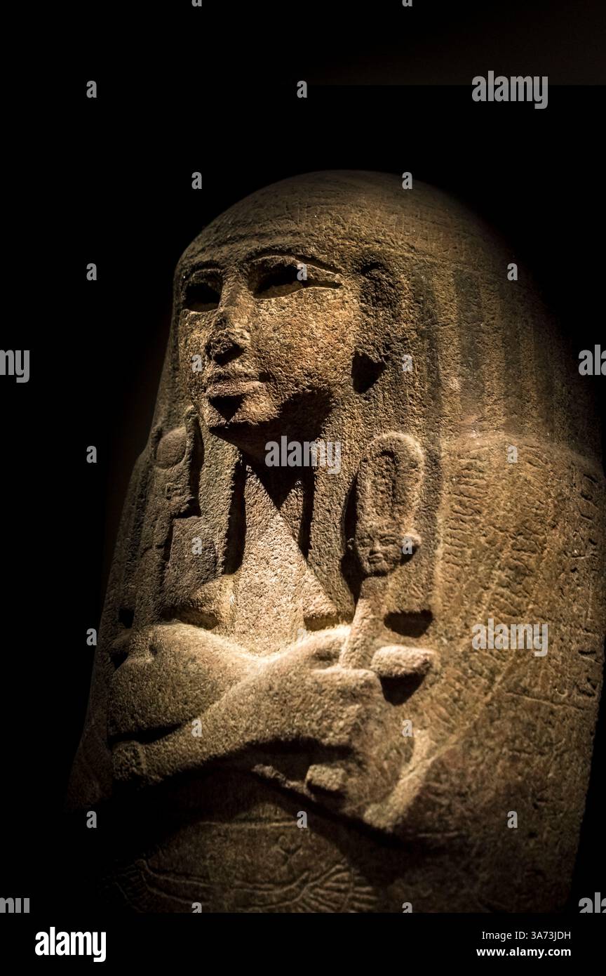 Altägyptischer Granitsarkophag Stockfoto