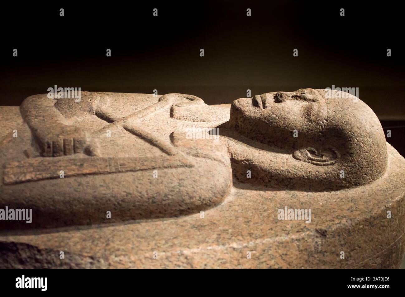 Altägyptischer Granitsarkophag Stockfoto