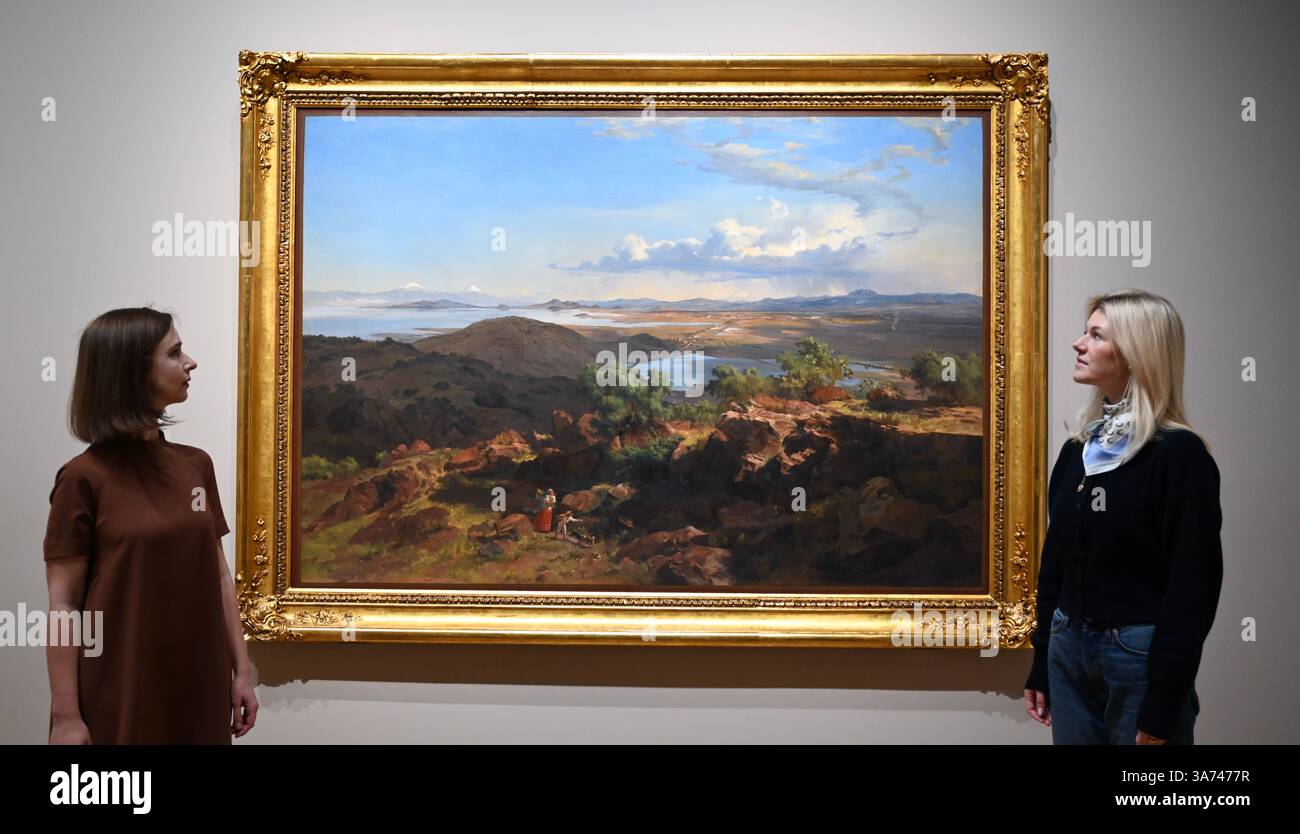 Die erste britische Ausstellung von Mexikos beliebtem Künstler José María Velasco. Velasco, der im 19. Jahrhundert in Mexiko arbeitete, war ein Mann von vielen Interessen. Er war fasziniert von den Fortschritten in der Geologie, der Archäologie seines Heimatlandes, der Erforschung der lokalen Flora und der zunehmenden Industrialisierung. Er malte die weitläufigen Landschaften des Tals von Mexiko, der Heimat des modernen Mexico City, mit exquisiten Details. Sein beeindruckender Panoramablick auf das Tal offenbart Anspielungen auf Mexikos historische Vergangenheit und seine sich schnell modernisierende Gegenwart. Stockfoto