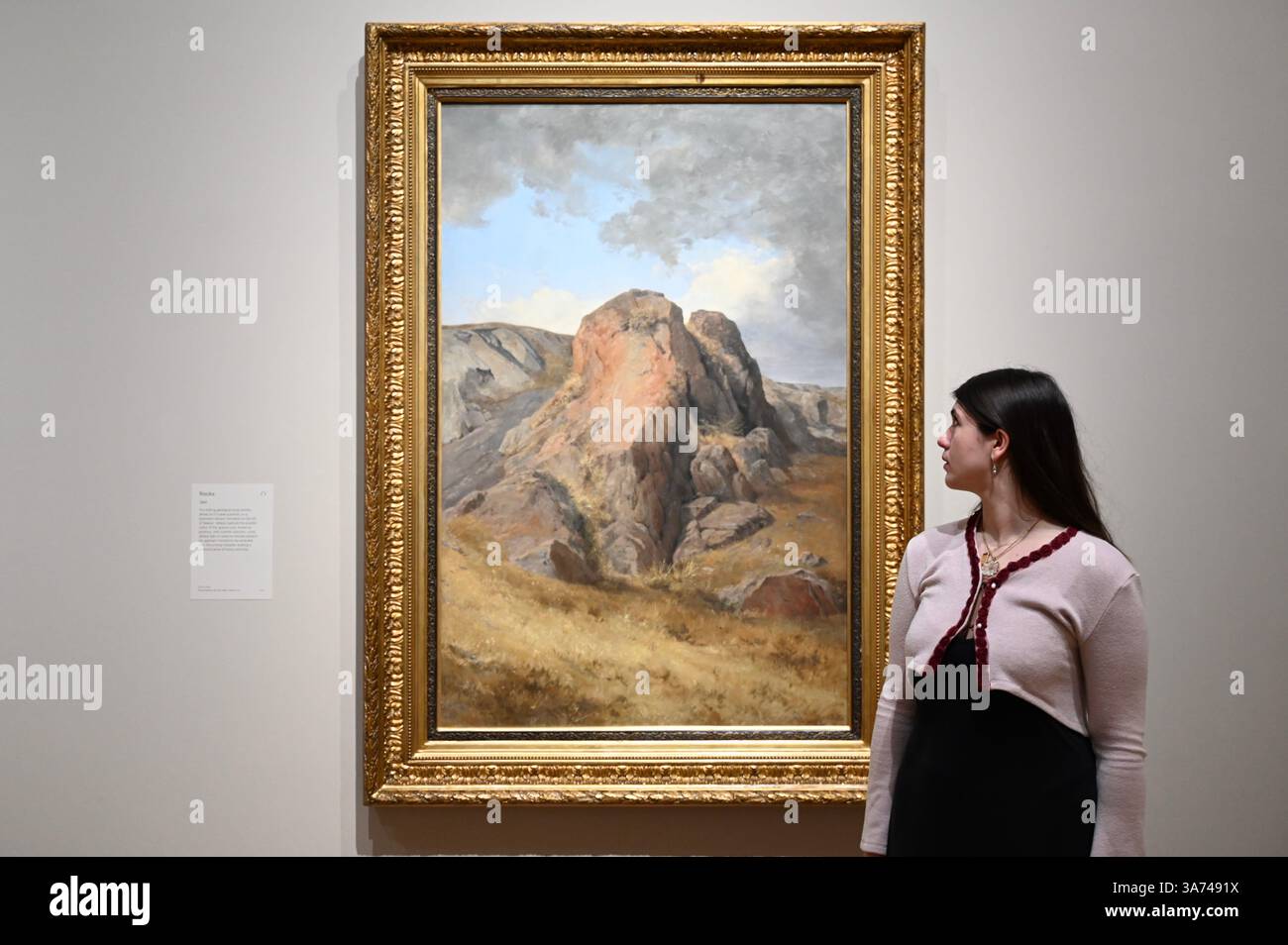 Die erste britische Ausstellung von Mexikos beliebtem Künstler José María Velasco. Velasco, der im 19. Jahrhundert in Mexiko arbeitete, war ein Mann von vielen Interessen. Er war fasziniert von den Fortschritten in der Geologie, der Archäologie seines Heimatlandes, der Erforschung der lokalen Flora und der zunehmenden Industrialisierung. Er malte die weitläufigen Landschaften des Tals von Mexiko, der Heimat des modernen Mexico City, mit exquisiten Details. Sein beeindruckender Panoramablick auf das Tal offenbart Anspielungen auf Mexikos historische Vergangenheit und seine sich schnell modernisierende Gegenwart. Stockfoto