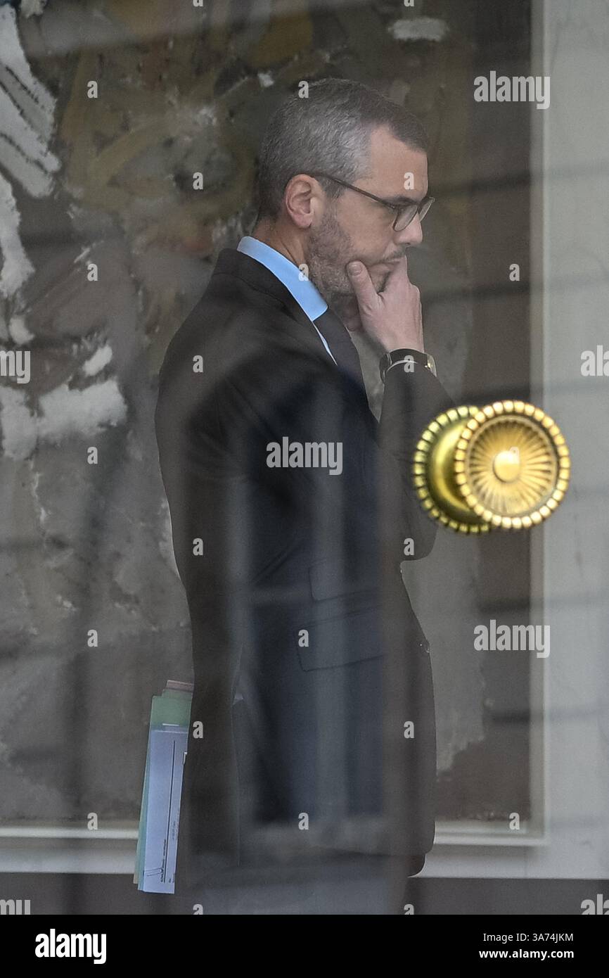 Paris, Frankreich. März 2025. Generalsekretär des Vorsitzes der Französischen Republik, Alexis Kohler, verließ den Ministerrat am 26. März 2025 - 26/03/2025 - Frankreich/Ile-de-France (Region)/Paris - Julien Mattia/Le Pictorium Credit: LE PICTORIUM/Alamy Live News Stockfoto