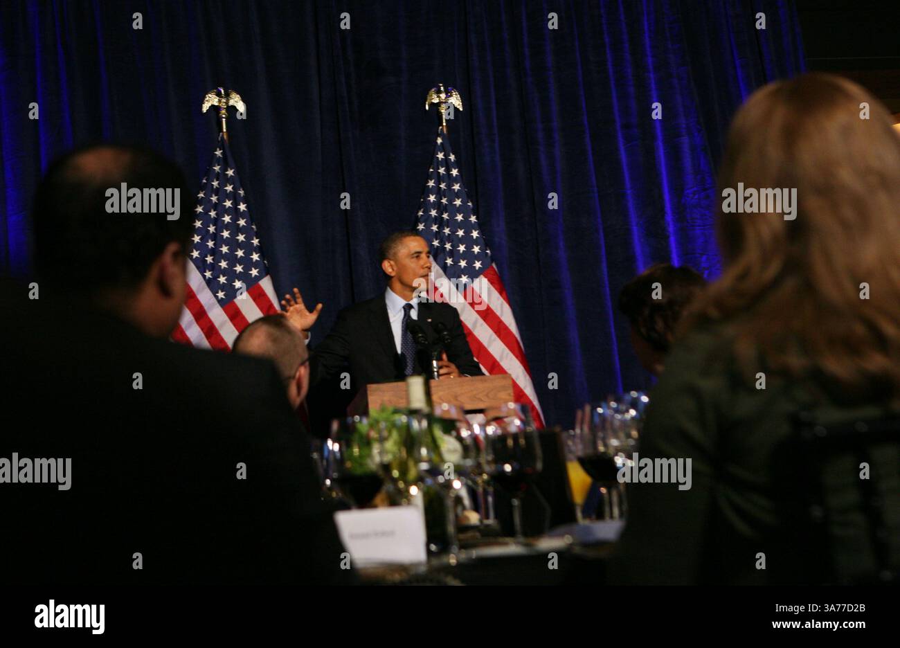 14. März 2013: Washington, District of Columbia, USA S - US-Präsident Barack Obama hält am Mittwoch, den 13. März 2013, beim Organizing for Action Dinner im Adour Restaurant, St. Regis Hotel, Washington D.C. (Bild: © Prensa Internacional/ZUMAPRESS.com) Stockfoto