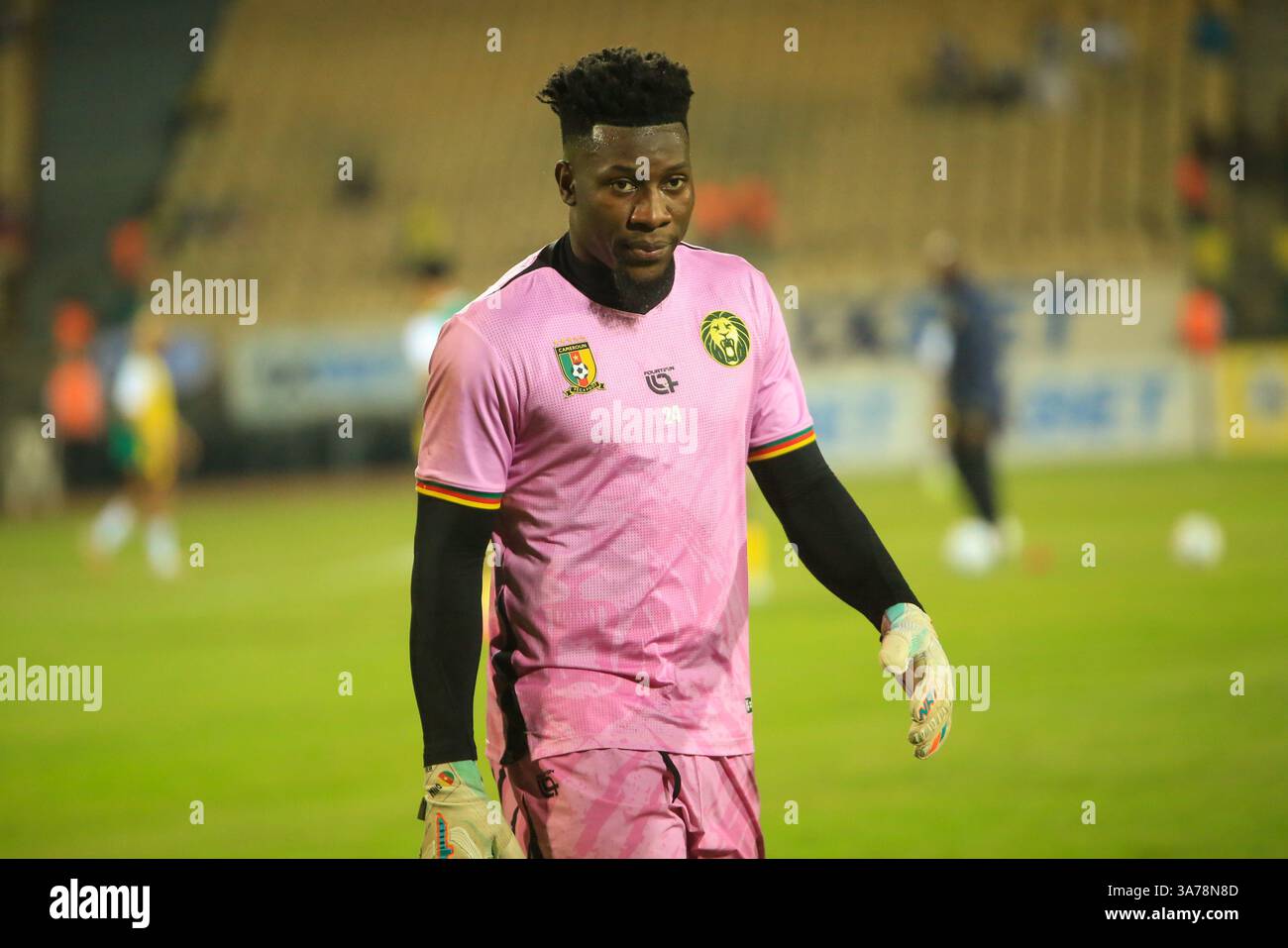 YAOUNDE, KAMERUN - 24. MÄRZ: André Onana beim Qualifikationsspiel zur FIFA-Weltmeisterschaft der Männer zwischen Kamerun und Libyen im Amadou Ahidjo-Stadion auf M Stockfoto