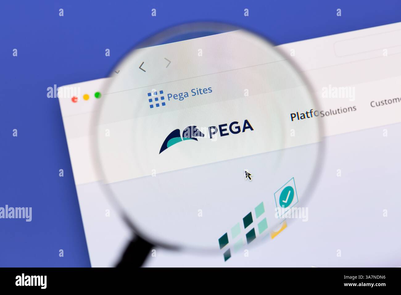 Ostersund, Schweden - 5. März 2025. Pega Webseite. Pega ist eine Plattform für Workflow-Automatisierung und generative KI-basierte Entscheidungsfindung, die Unternehmen hilft. Stockfoto