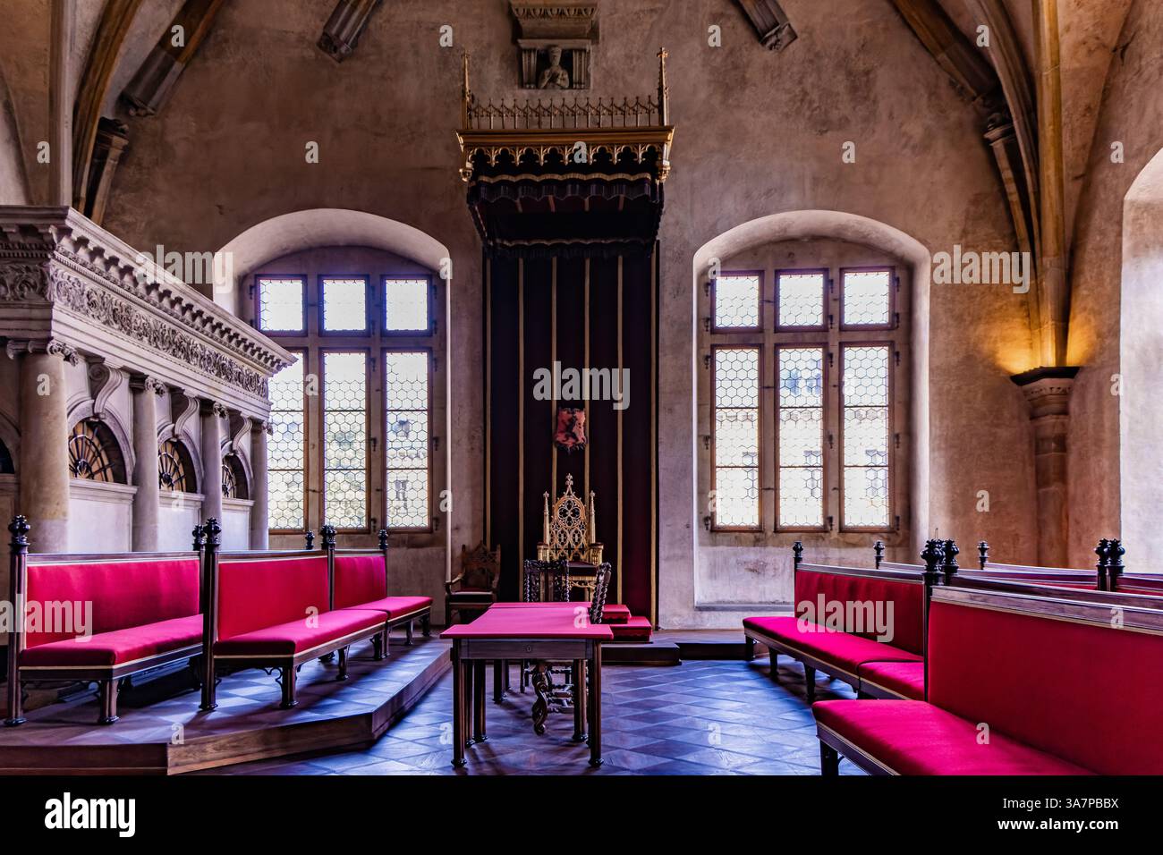 PRAG, TSCHECHISCHE REPUBLIK. Thronsaal - Versammlungssaal im Alten Königspalast in der Prager Burg Stockfoto