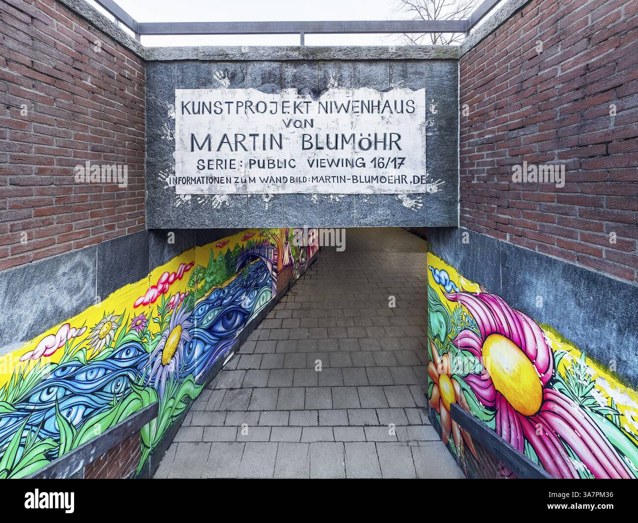 Kunstprojekt von Martin Blumoehr, Fußgängerzone U-Bahn Niwenhaus, Dom-Pedro-Straße, München, Bayern, Deutschland, Europa Stockfoto