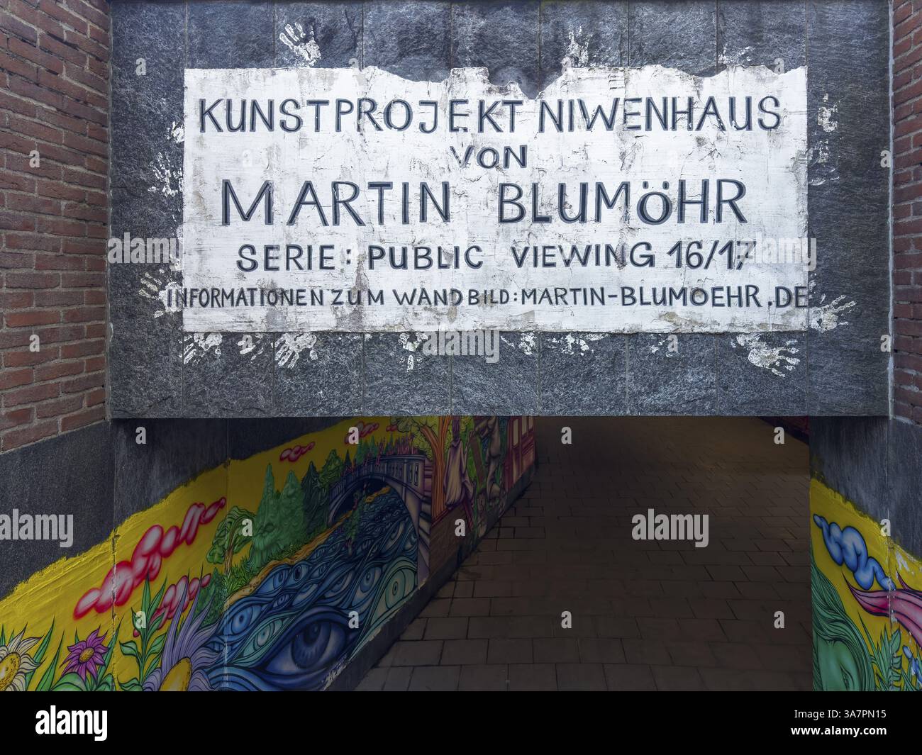 Kunstprojekt von Martin Blumoehr, Fußgängerzone U-Bahn Niwenhaus, Dom-Pedro-Straße, München, Bayern, Deutschland, Europa Stockfoto