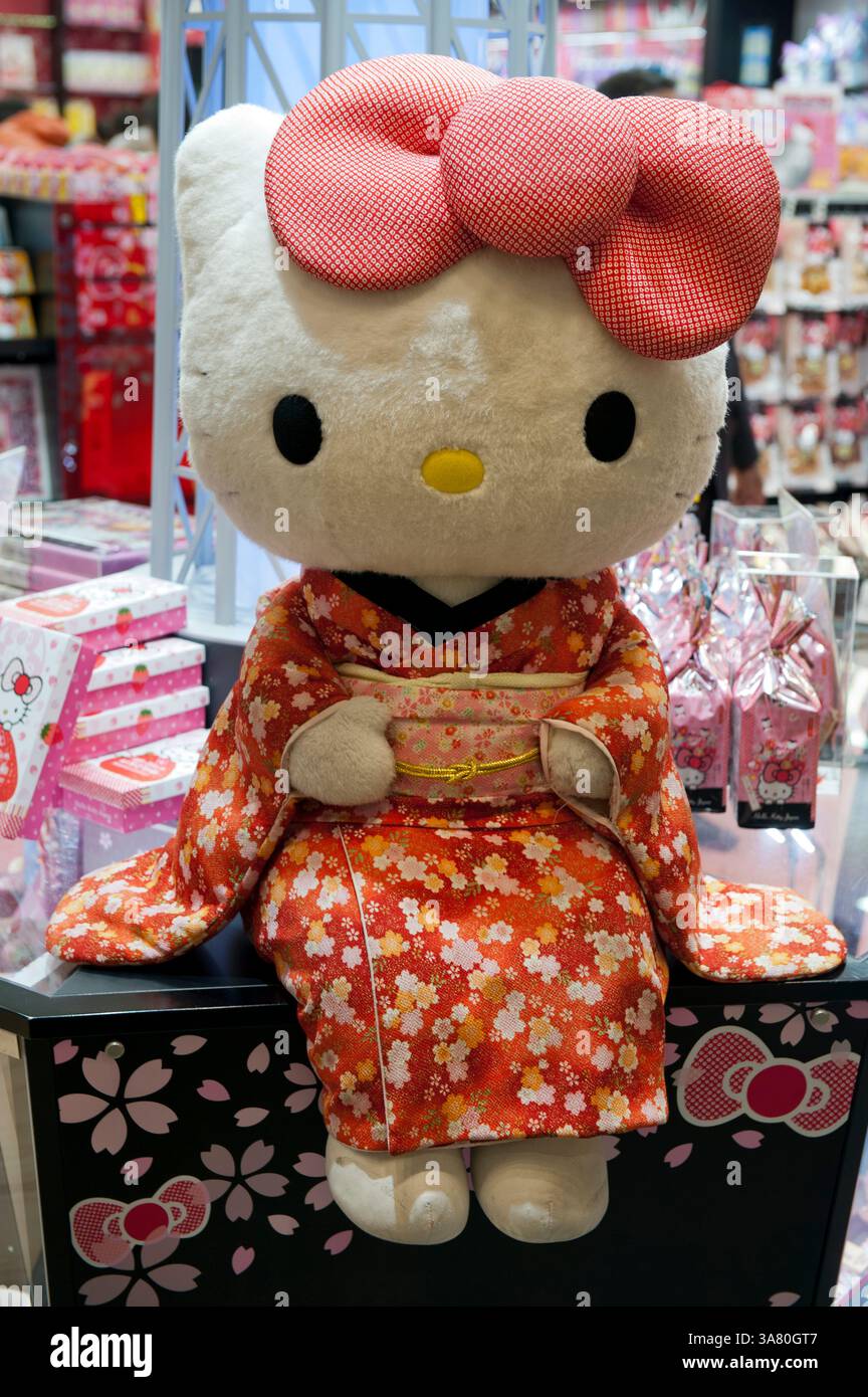 Die Animationsfigur Hello Kitty von Sanrio ist eine Ikone der japanischen Kawaii-Kultur und verfügt über eigene Einzelhandelsgeschäfte in ganz Japan. Stockfoto