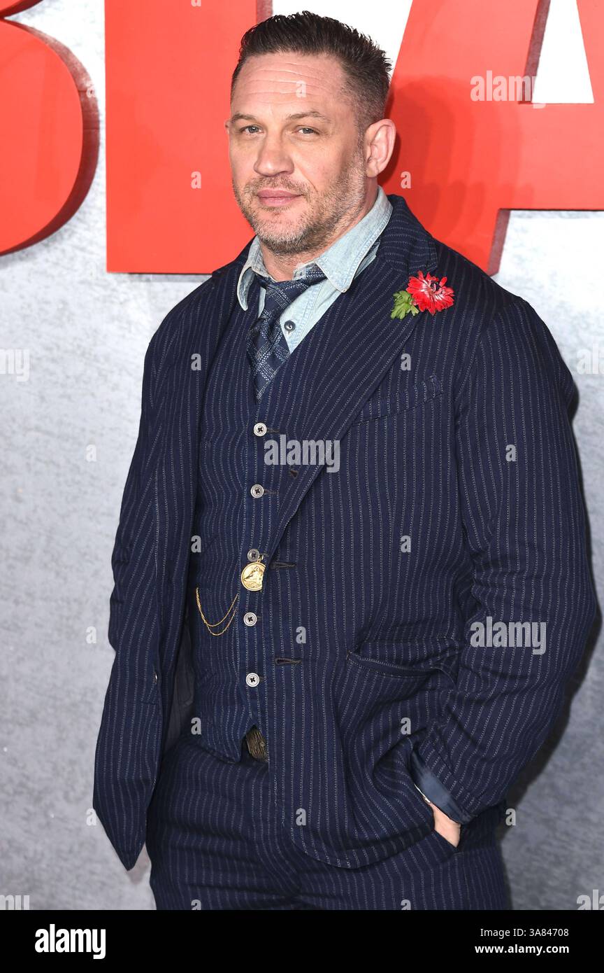 Tom Hardy bei der Premiere der Paramount Serie MobLand im Odeon Luxe Leicester Square. London, 27.03.2025 *** Tom Hardy bei der Premiere der Paramount-Serie MobLand im Odeon Luxe Leicester Square London, 27 03 2025 Foto:XS.xVasx/xFuturexImagex mobland 5544 Stockfoto