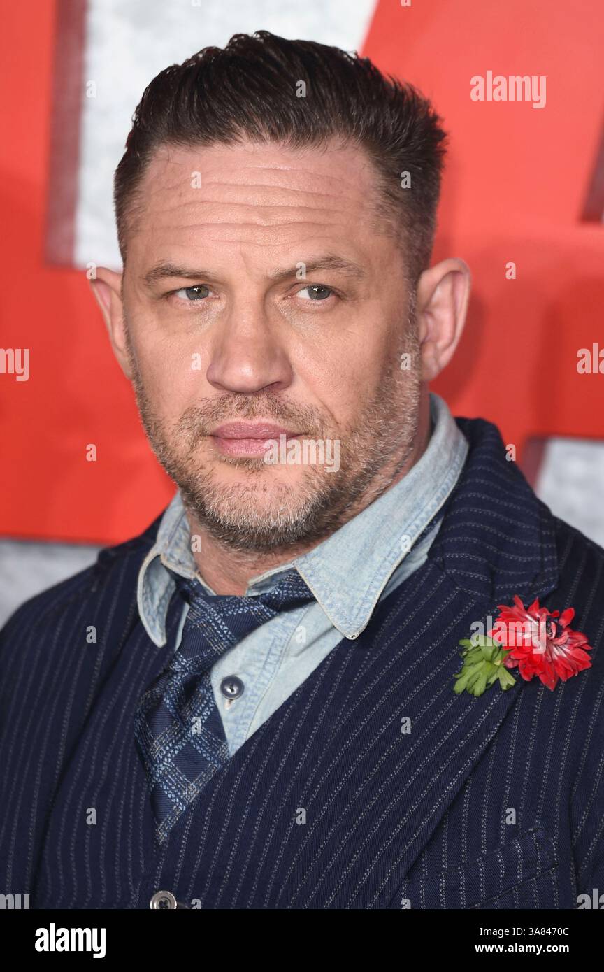 Tom Hardy bei der Premiere der Paramount Serie MobLand im Odeon Luxe Leicester Square. London, 27.03.2025 *** Tom Hardy bei der Premiere der Paramount-Serie MobLand im Odeon Luxe Leicester Square London, 27 03 2025 Foto:XS.xVasx/xFuturexImagex mobland 5545 Stockfoto