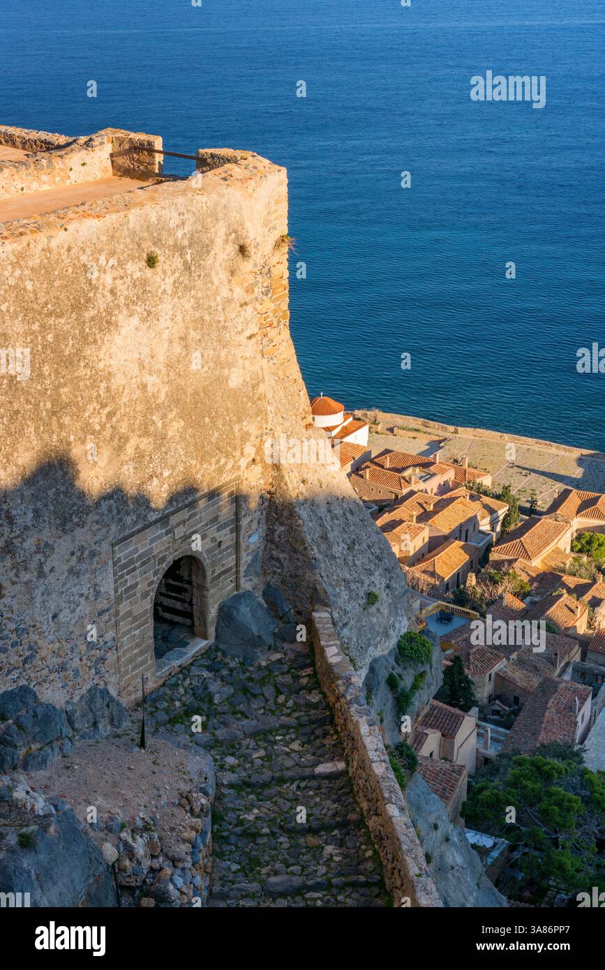 Monemvasia Insel historisches Stadtschloss, Monemvasia, Laconia, Griechenland Stockfoto