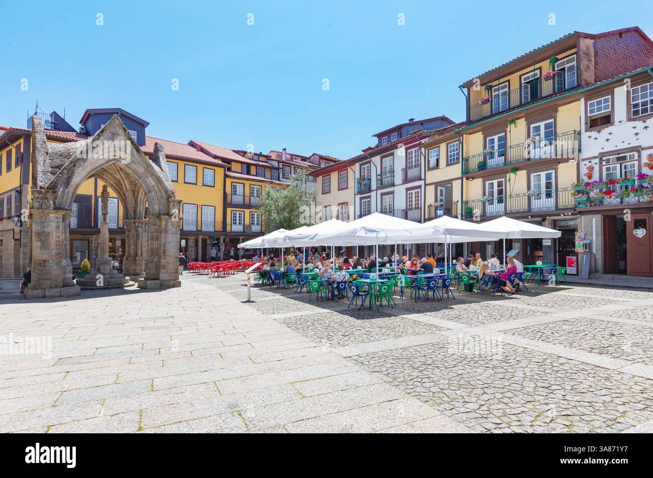 Oliviera-Platz (Largo da Oliveira), Guimaraes, UNESCO, Region Minho, Portugal Stockfoto