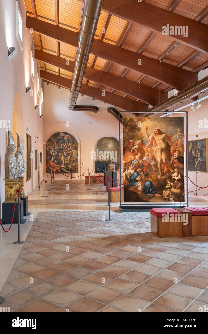 Die Predigt des Heiligen Johannes des Täufers, 1685, Kirche von Gesu (Buon Consiglio), Museum für sakrale Kunst, Lecce, Salento, Apulien, Italien Stockfoto