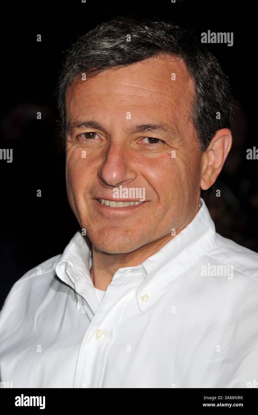 Oktober 2008 – Los Angeles, CA, USA – 16. Oktober 2008 – Los Angeles, Kalifornien – Robert A. Iger, Präsident/CEO von Disney. „High School Musical 3: Senior Year“ in Los Angeles Premiere im USC Galen Center. Foto: Byron Purvis/AdMedia Stockfoto