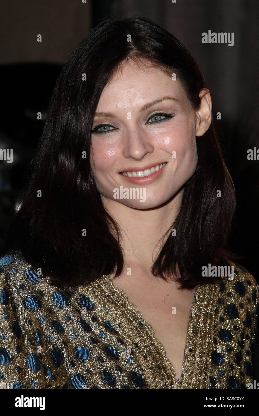 Dezember 2009 – London, Großbritannien, USA – 13. Dezember 2009 – London, England – Sophie Ellis Bextor. Der Grey Goose Charakter und Cocktails Ball im Gorsvenor House Hotel. Foto: Jill Mayhew/Capital Pictures (Foto: © Jill Mayhew) Stockfoto