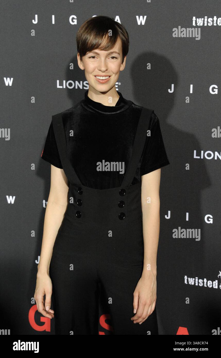 25. Oktober 2017 – Los Angeles, CA, USA – Brittany Allen kommt am 25. Oktober 2017 zur Premiere von Lionsgates „Jigsaw“ in Los Angeles, Kalifornien (Credit Image: © Peter West/Ace Pictures via ZUMA Press) Stockfoto