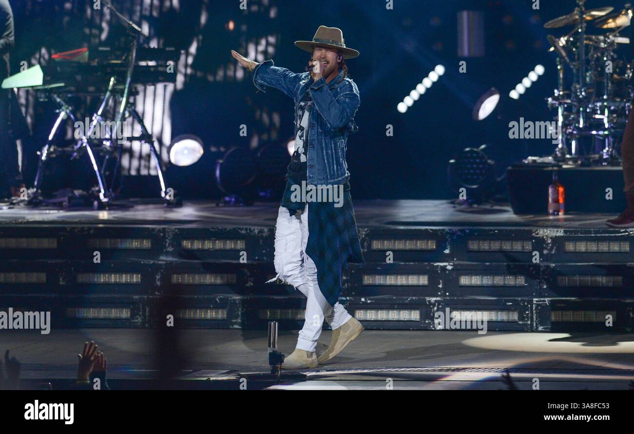 Oktober 2017: Auburn, Washington, USA S - BRIAN KELLEY von FLORIDA GEORGIA LINE tritt im Whiteriver Amphitheater in Auburn, WA auf. (Bild: © Jeff Halstead via ZUMA Wire) Stockfoto