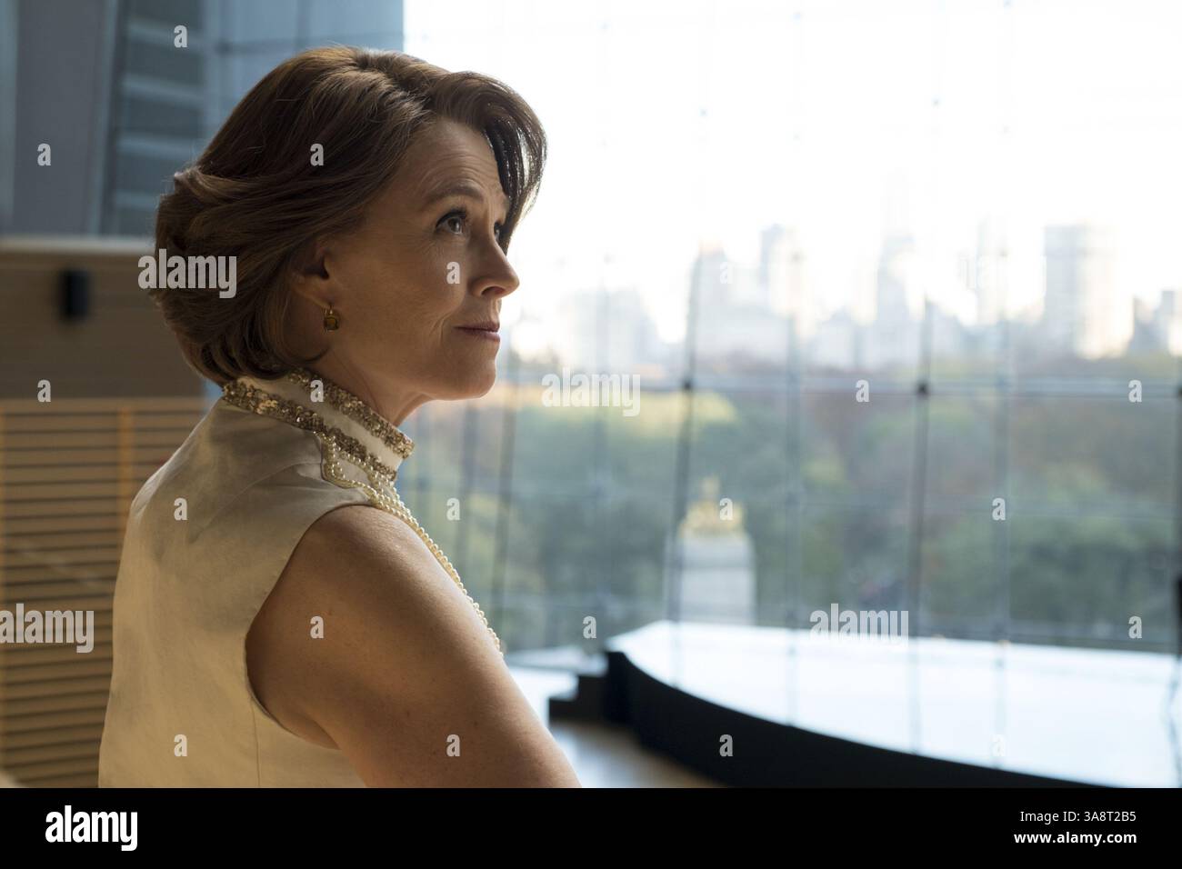 24. April 2017: Sigourney Weaver.. „Marvel's The Defenders“ (Season1) TV-Serie 2017. (Kreditbild: © Netflix/Entertainment Pictures/ZUMAPRESS.com) Stockfoto