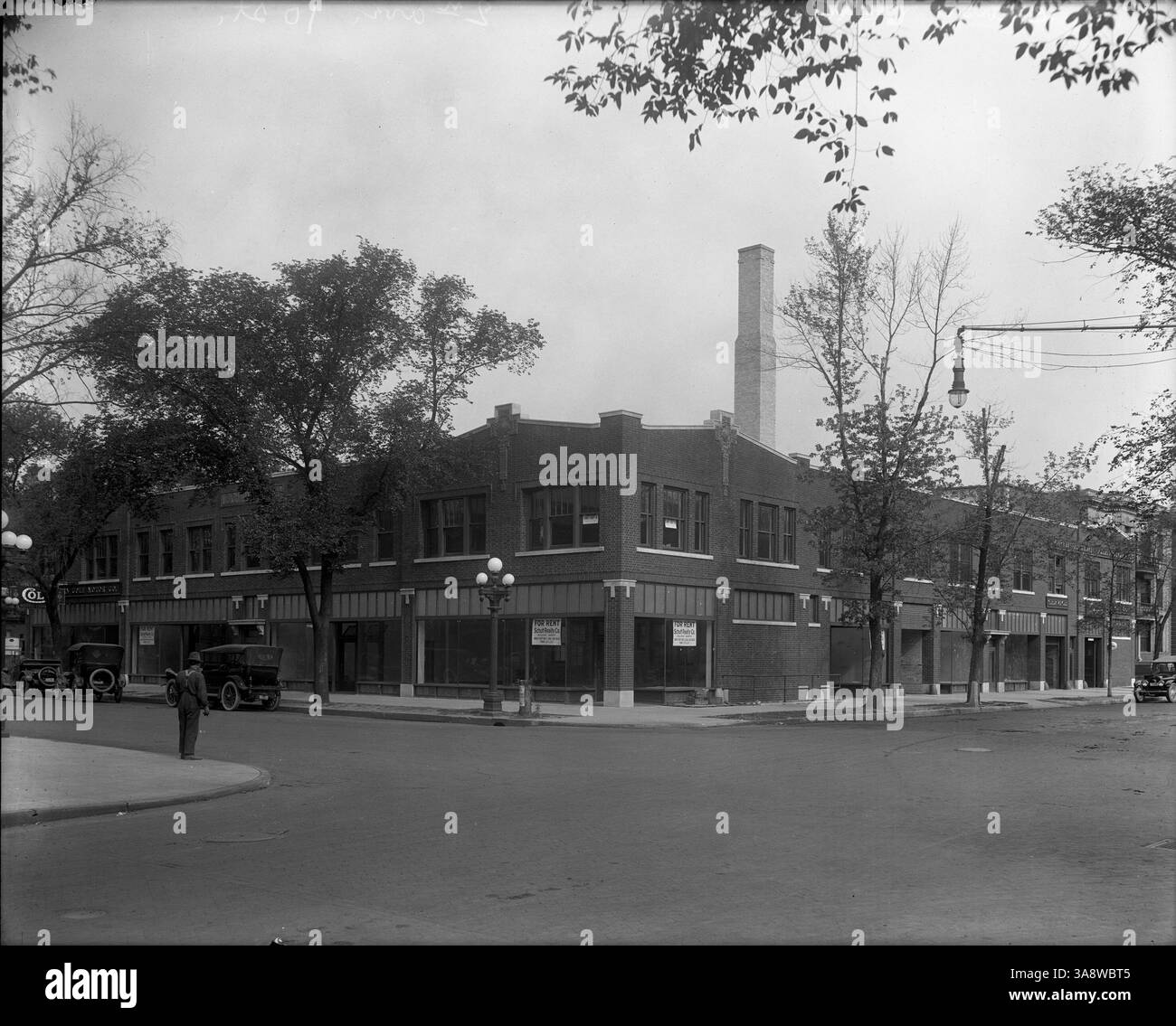 Die Cole Motor Company, auch bekannt als Leighton Building, war ein bekanntes Automobilunternehmen in Minneapolis, das 1925 geschlossen wurde. Das Gebäude wurde später für andere Zwecke bekannt. Stockfoto