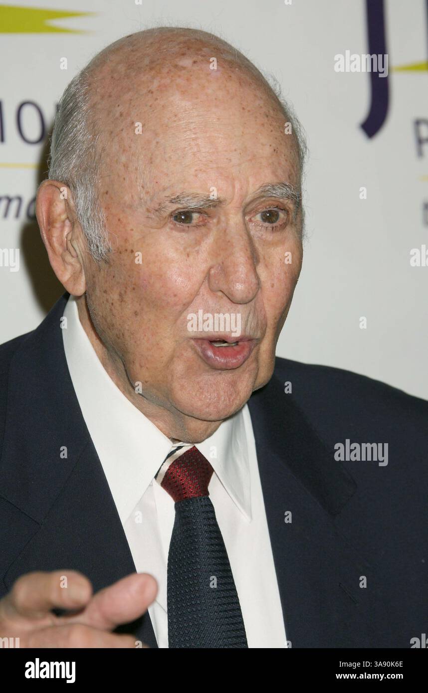 Oktober 2007 – Beverly Hills, Kalifornien, USA – 08. Oktober 2007 – Los Angeles, Kalifornien – Carl reiner. JTN Productions' Vision Awards 2007 im Beverly Hills Hotel. Foto: Russ Elliot/AdMedia. (Kreditbild: © Russ Elliot/AdMedia via ZUMA Wire) Stockfoto
