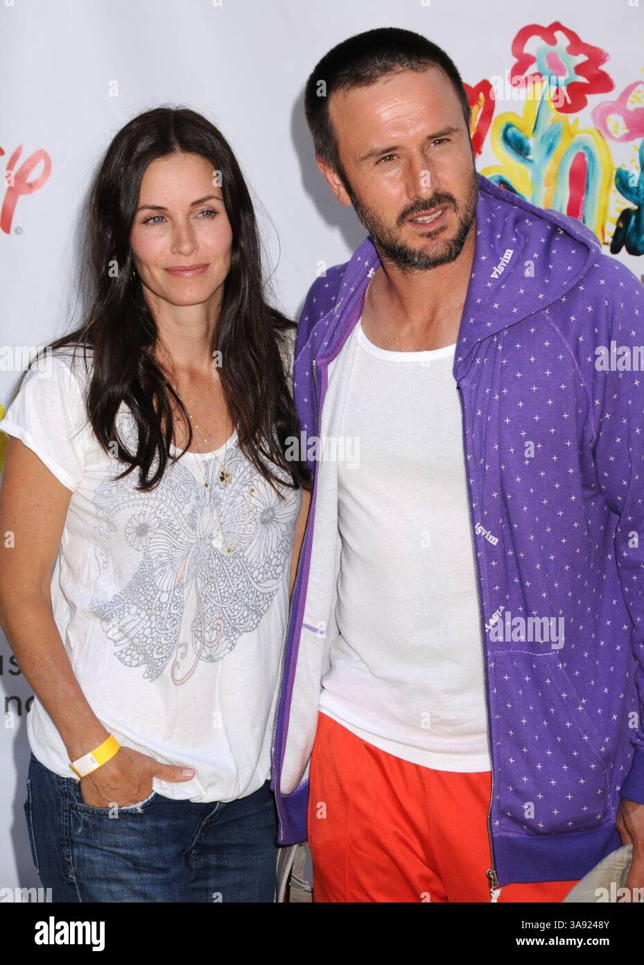 Juni 2008 – Los Angeles, CA, USA – 8. Juni 2008 – Los Angeles, Kalifornien – Courteney Cox Arquette und David Arquette. „A Time for Heroes“ Celebrity Carnival Benefiz für die Elizabeth Glaser Pediatric AIDS Foundation auf den Wadsworth Fairgrounds. Foto: Byron Purvis/AdMedia (Foto: © Byron Purvis/AdMedia via ZUMA Wire) Stockfoto