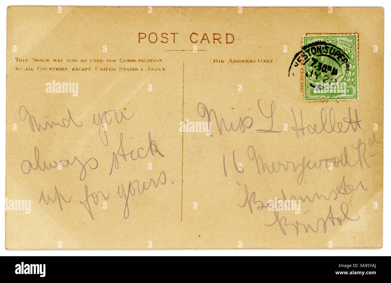 Rückseite einer Original-Anti-Suffragette-Comic-Postkarte, die einer jungen Frau mit einer handgeschriebenen Notiz geschickt wurde, in der steht: "Denk daran, dass du immer für deine bleibst. Datiert/veröffentlicht im Juli 1908. Stockfoto