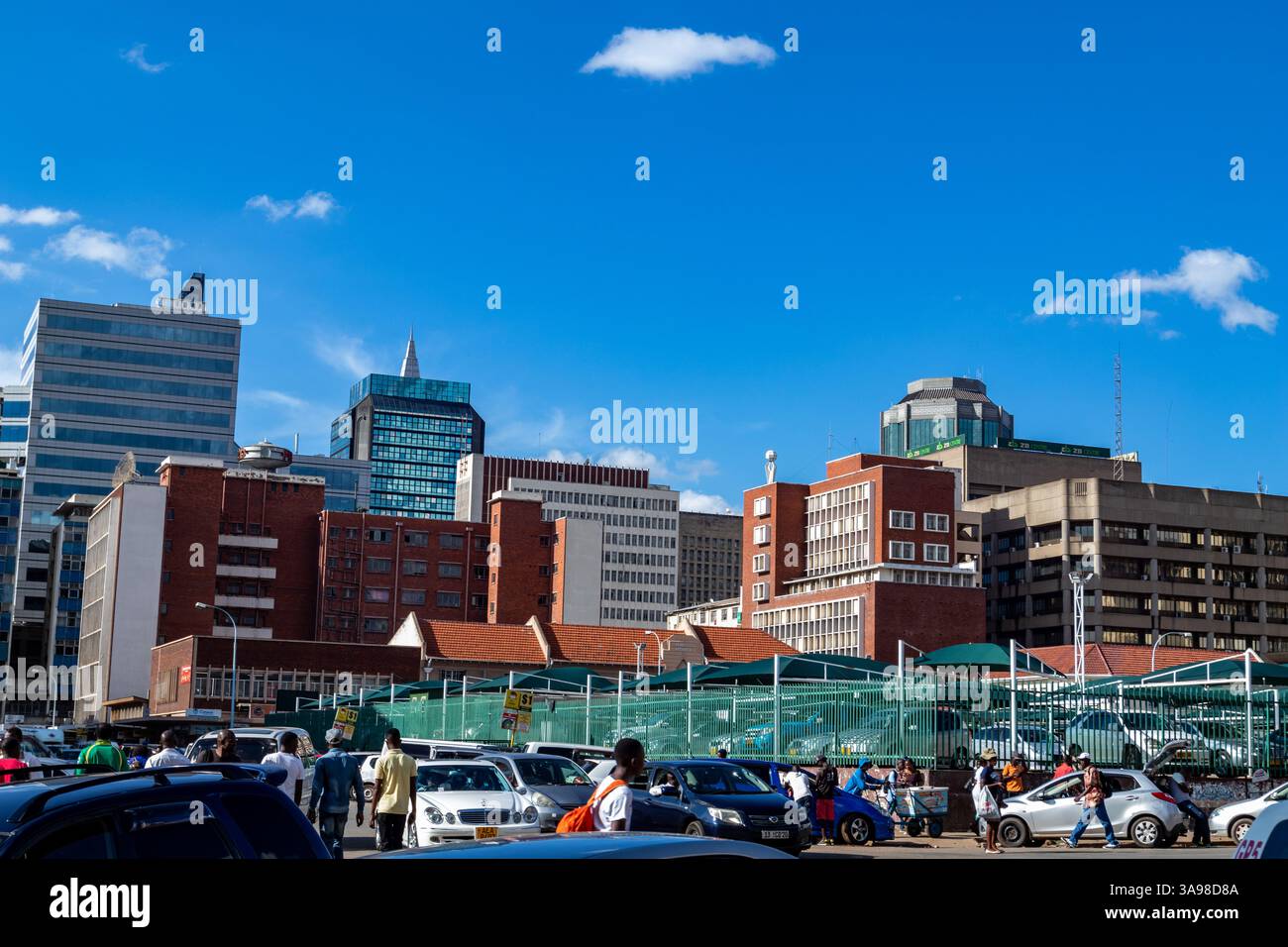 Joina City View Samora Machel Ximex Mall Parkplatz Stockfoto
