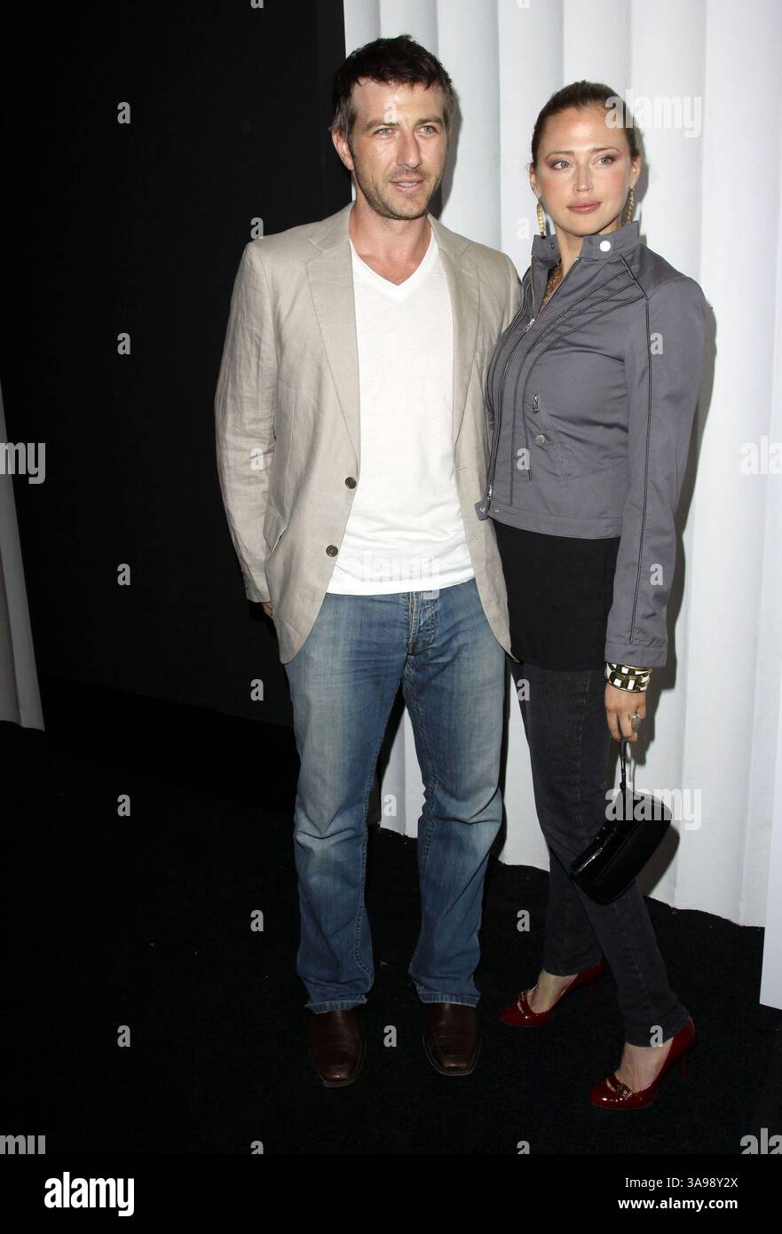 15. September 2009 – West Hollywood, Kalifornien, USA – 15. September 2009 – West Hollywood, Kalifornien – Rhett Giles und Estella Warren. Mi-6 Night Club Grand Opening Party im Mi-6 Nachtclub. Foto: Kevan Brooks/AdMedia (Foto: © Kevan Brooks/AdMedia via ZUMA Wire) Stockfoto