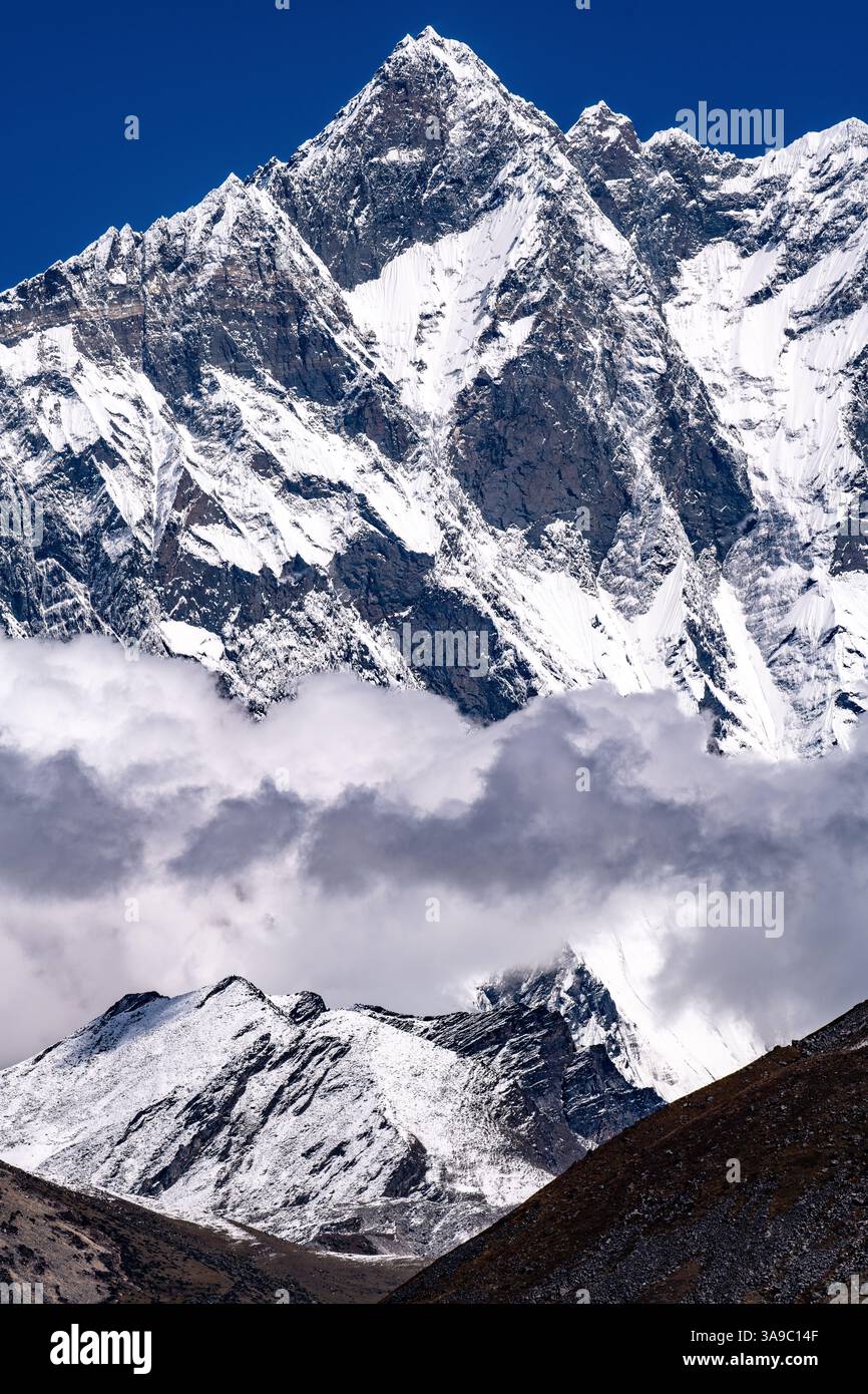 Lhotse, Lhotse Middle, Lhotse Shar, vierthöchster Berg der Erde, Himalay, Höhe des Hauptgipfels 8516 m, Khumbu, Khumbu Valley, Gletscher, Stockfoto