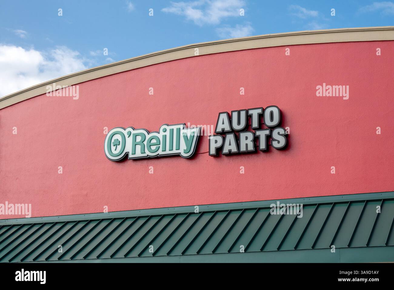 O'Reilly Auto Parts Store Logo American Auto Parts Retailer mit über 800 Geschäften in den USA, Stockfoto Stockfoto